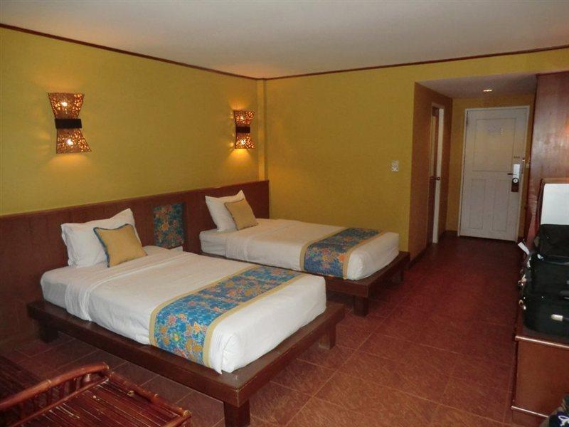 Loma Resort & Spa Pattaya Esterno foto