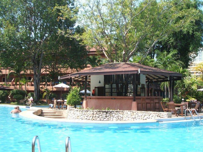 Loma Resort & Spa Pattaya Esterno foto